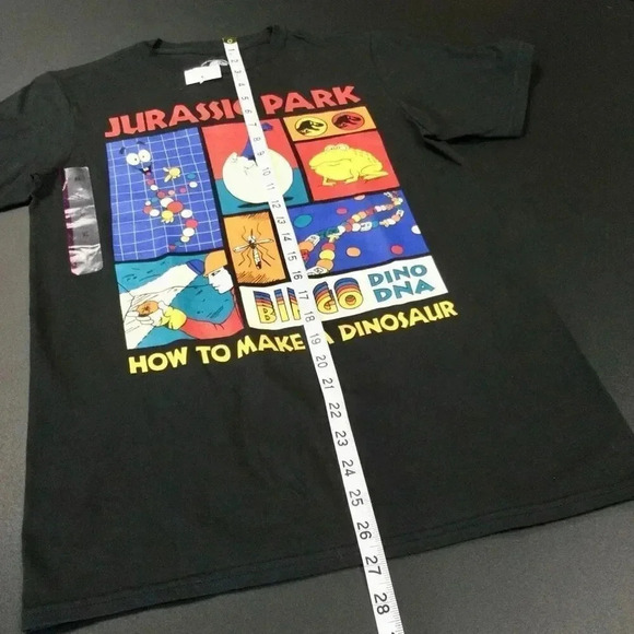 NWT Jurassic Park Unisex Kids Black‎ Short Sleeve Crew Neck Graphic Tee Size XL - Picture 4 of 7